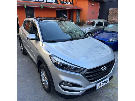 HYUNDAI TUCSON 1.6 16V T-GDI GASOLINA GLS ECOSHIFT HYUNDAI TUCSON 1.6 16V T-GDI GASOLINA GLS ECOSHIFT